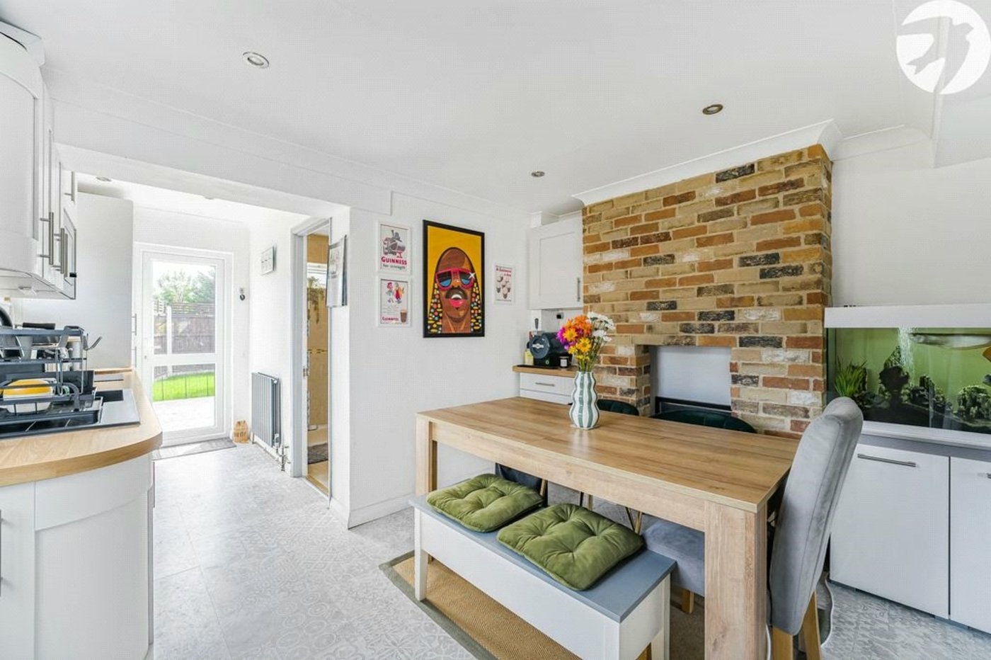 2 bedroom house for sale in Green Street Green | Robinson Jackson