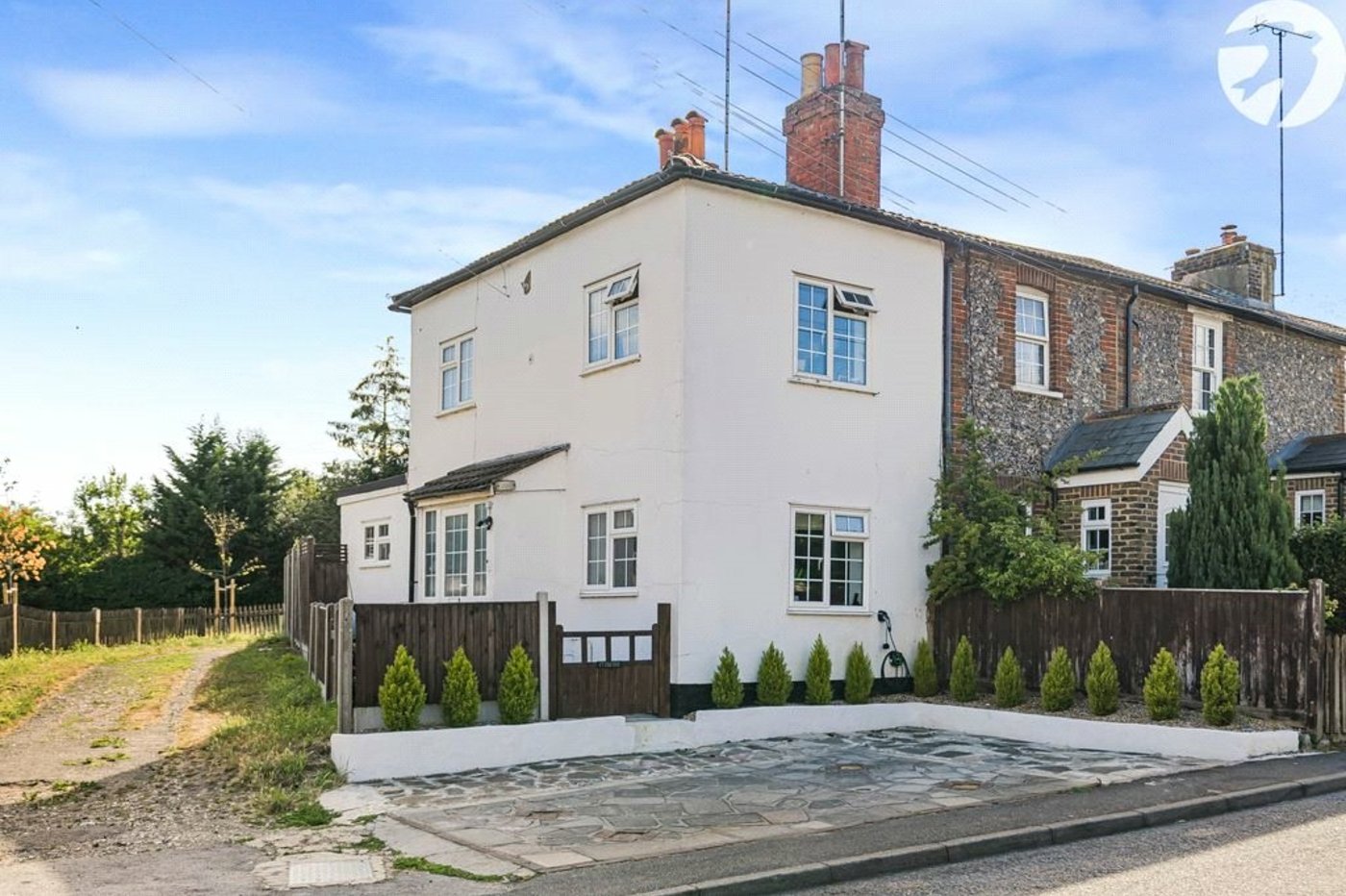 2 bedroom house for sale in Green Street Green | Robinson Jackson