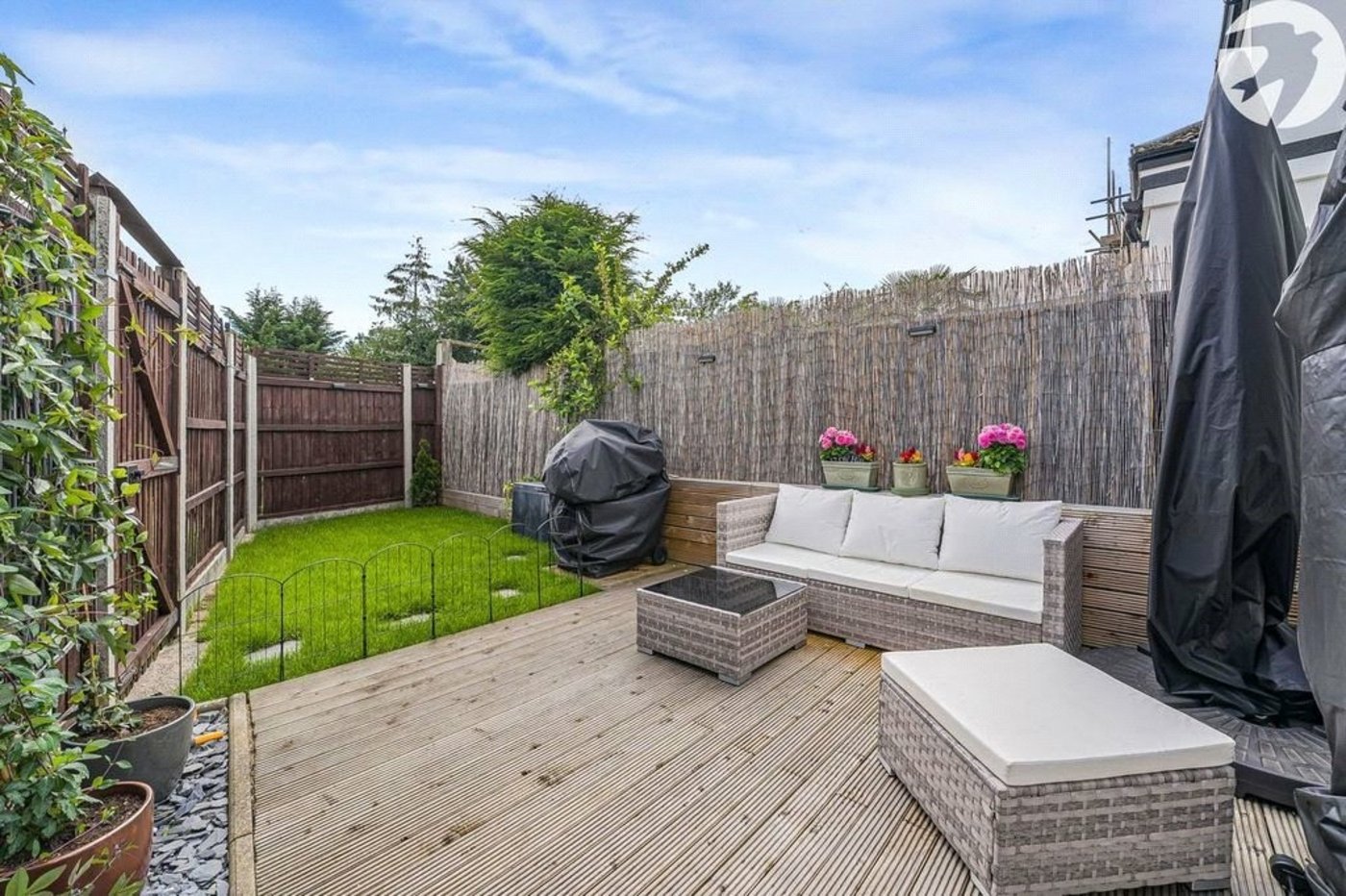 2 bedroom house for sale in Green Street Green | Robinson Jackson