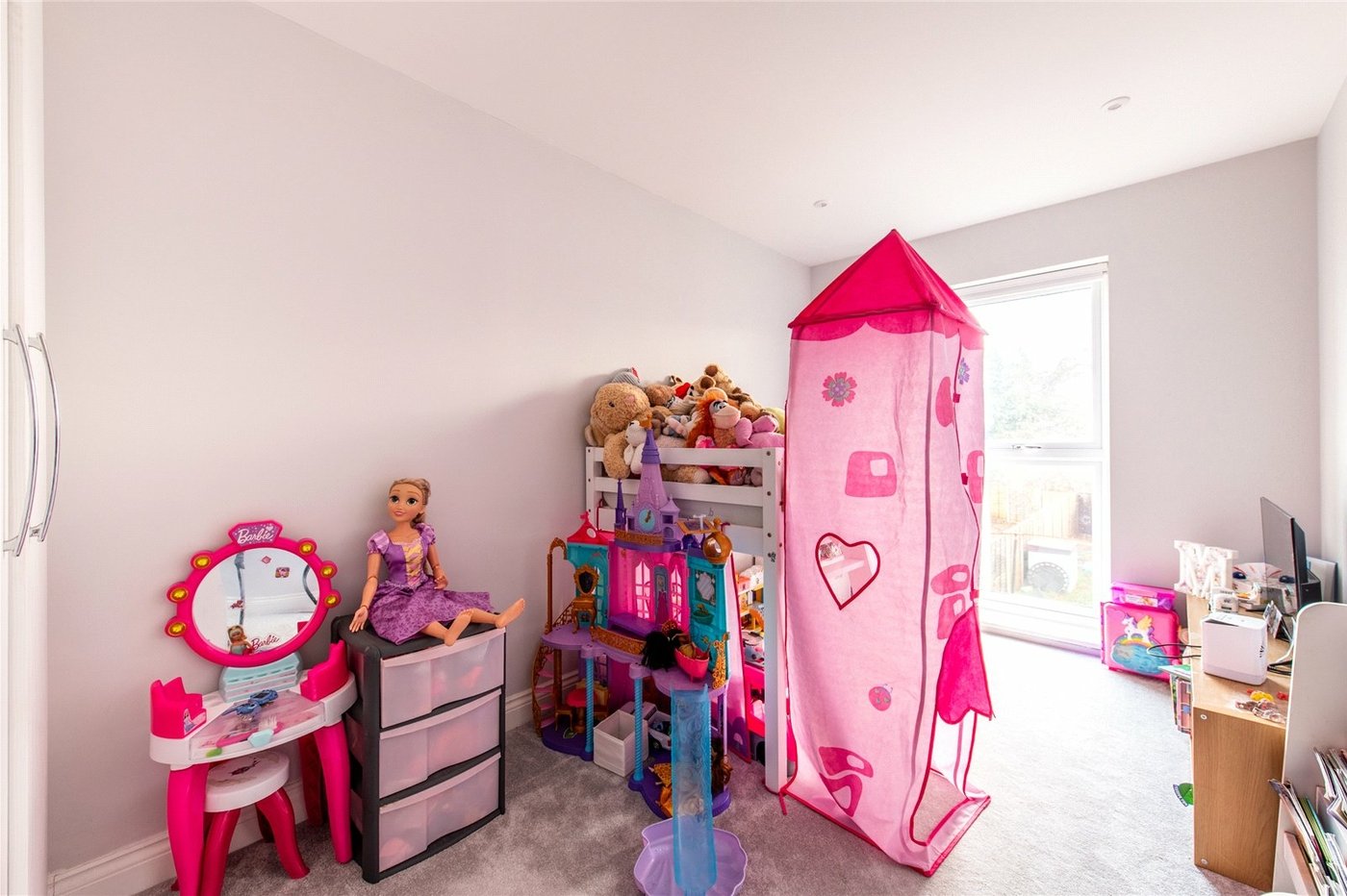 3 bedroom house for sale in Northfleet | Robinson Michael & Jackson