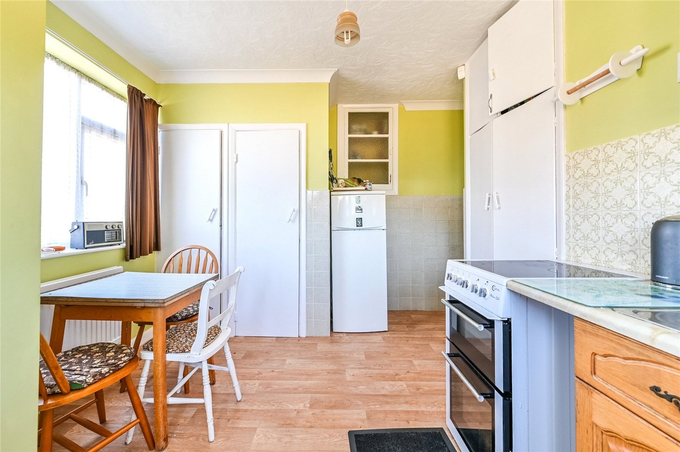 2 bedroom bungalow for sale in Northfleet | Robinson Michael & Jackson