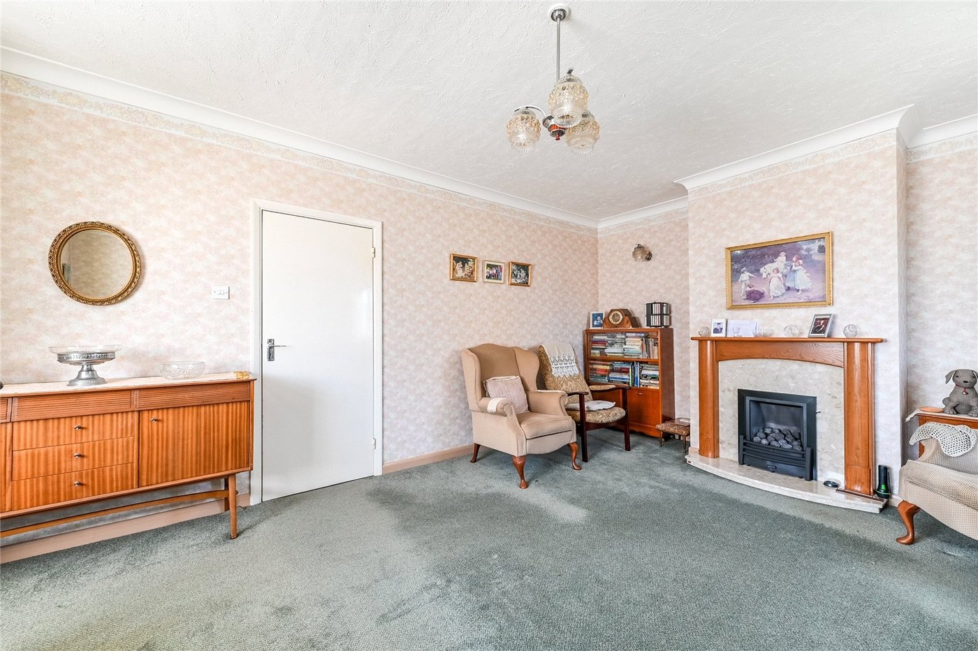 2 bedroom bungalow for sale in Northfleet | Robinson Michael & Jackson