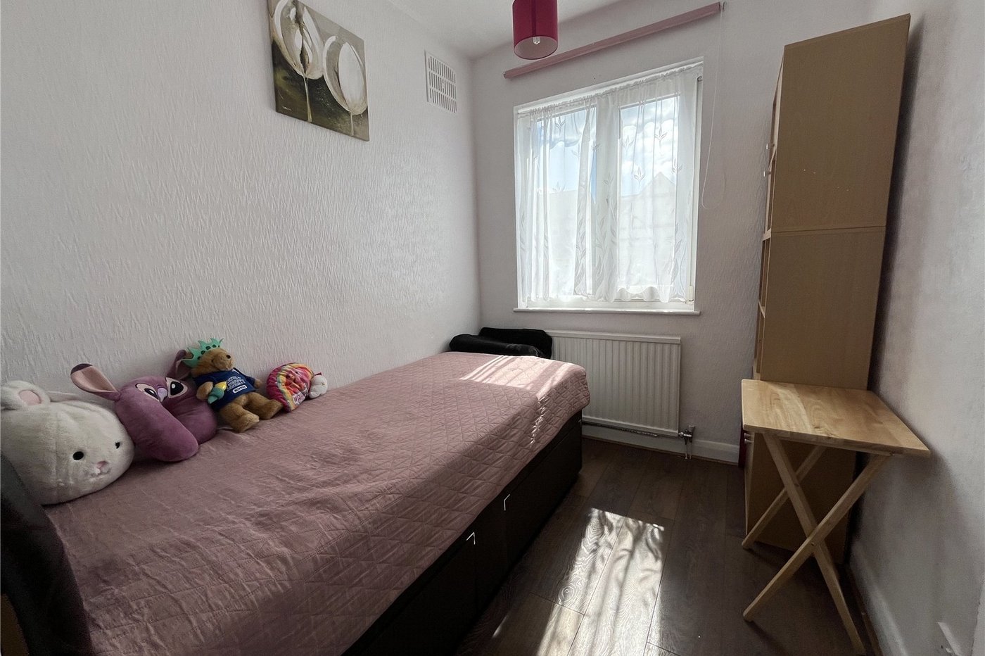 house for sale in Gravesend, Kent, DA12 Robinson Michael & Jackson