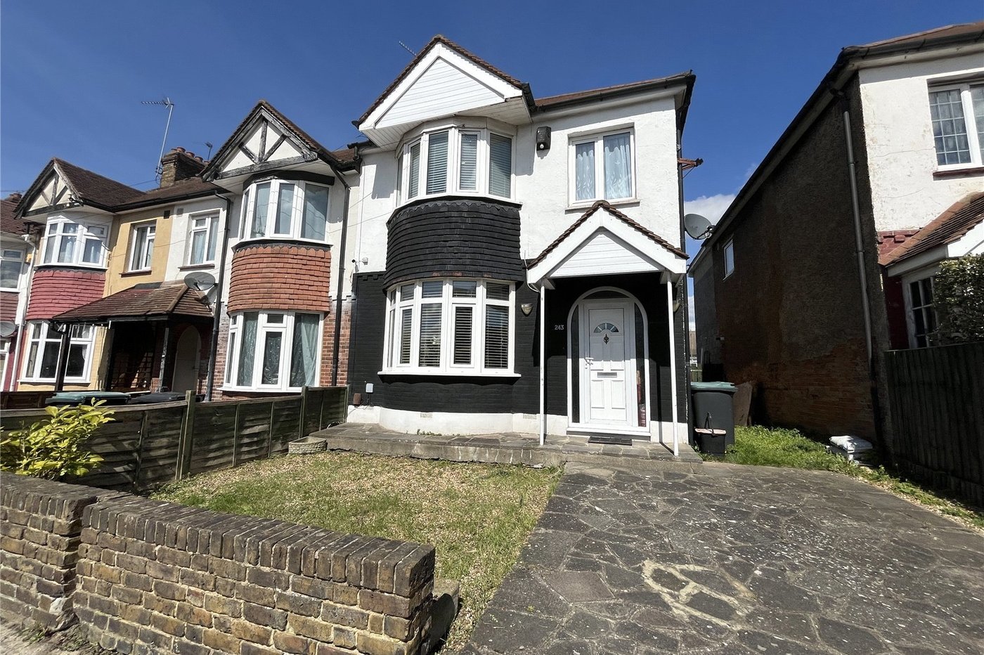 house for sale in Gravesend, Kent, DA12 Robinson Michael & Jackson