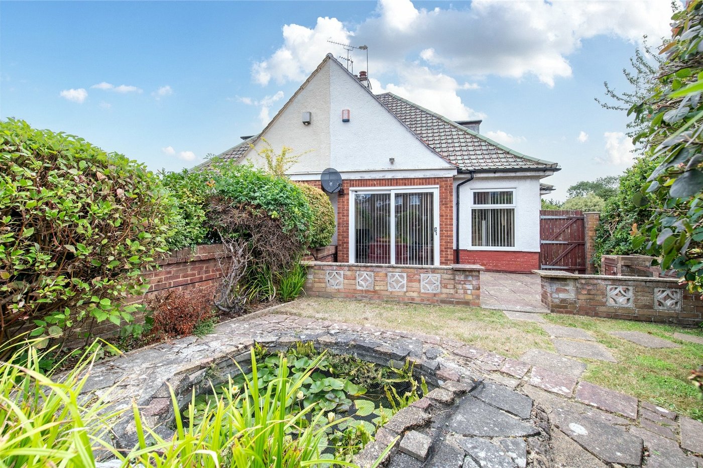 4 bedroom bungalow for sale in Gravesend | Robinson Michael & Jackson