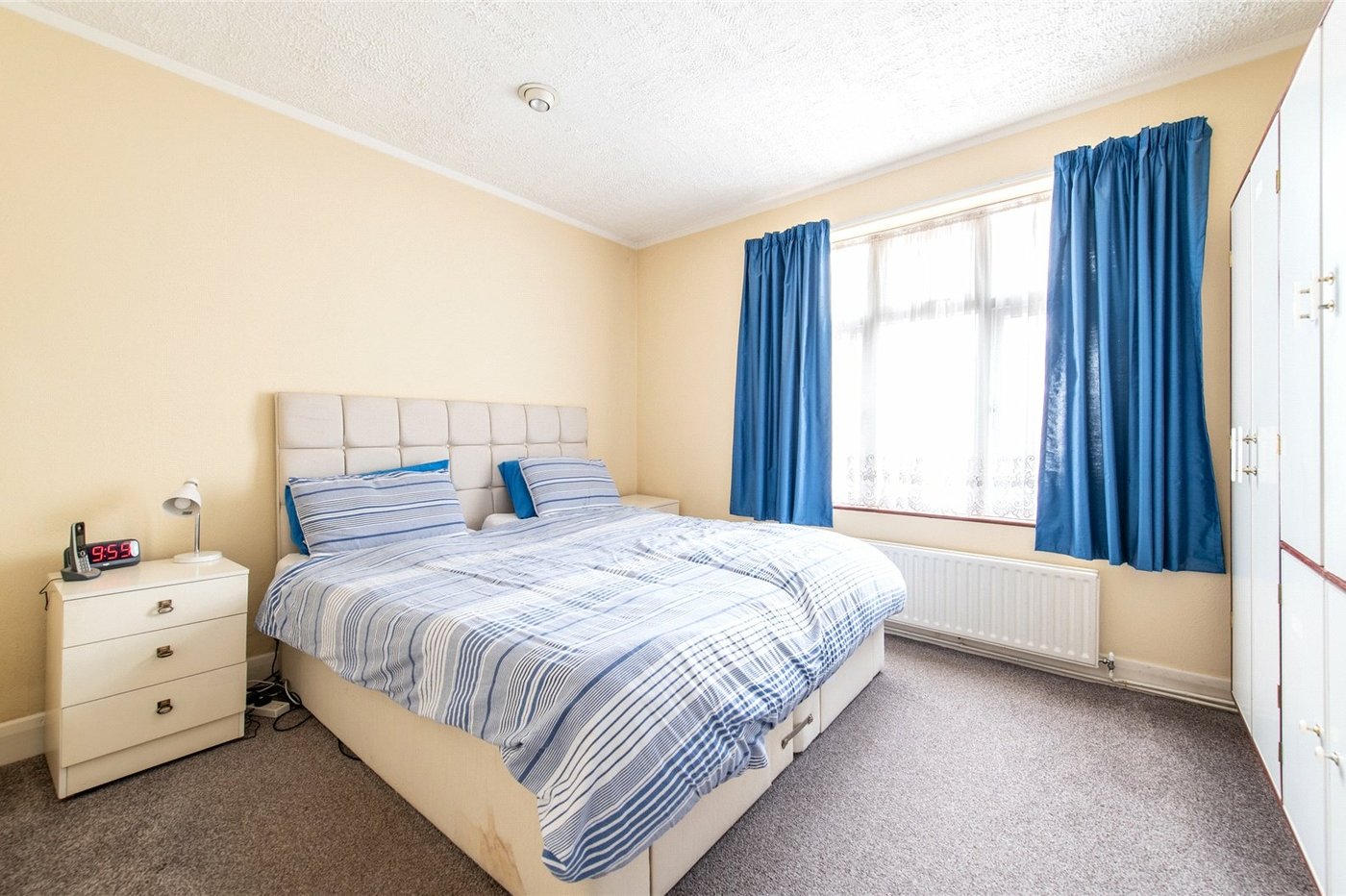 4 bedroom bungalow for sale in Gravesend | Robinson Michael & Jackson