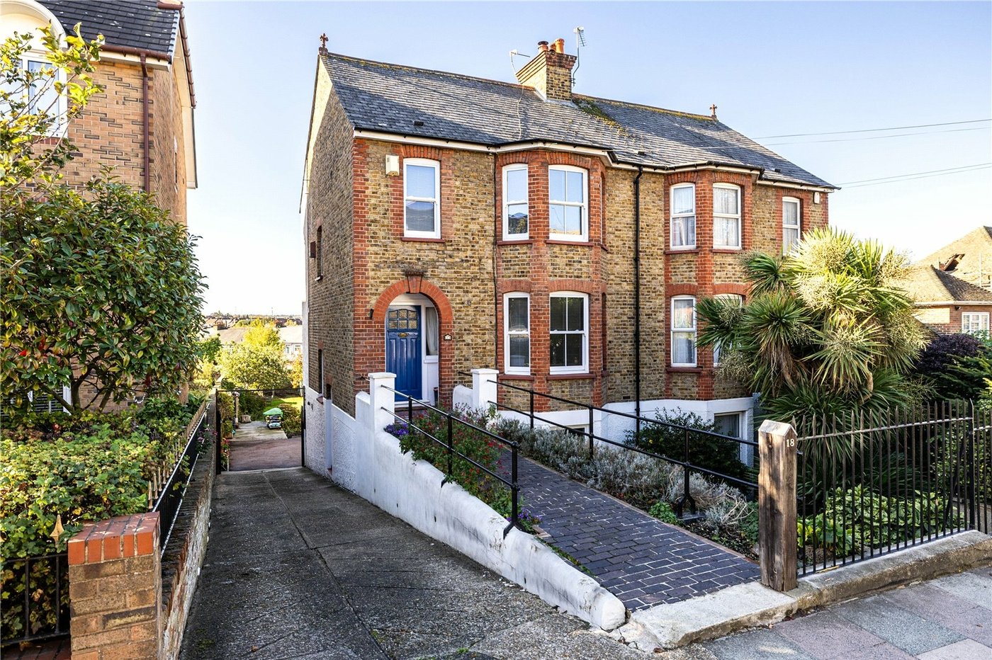 4 bedroom house for sale in Gravesend | Robinson Michael & Jackson