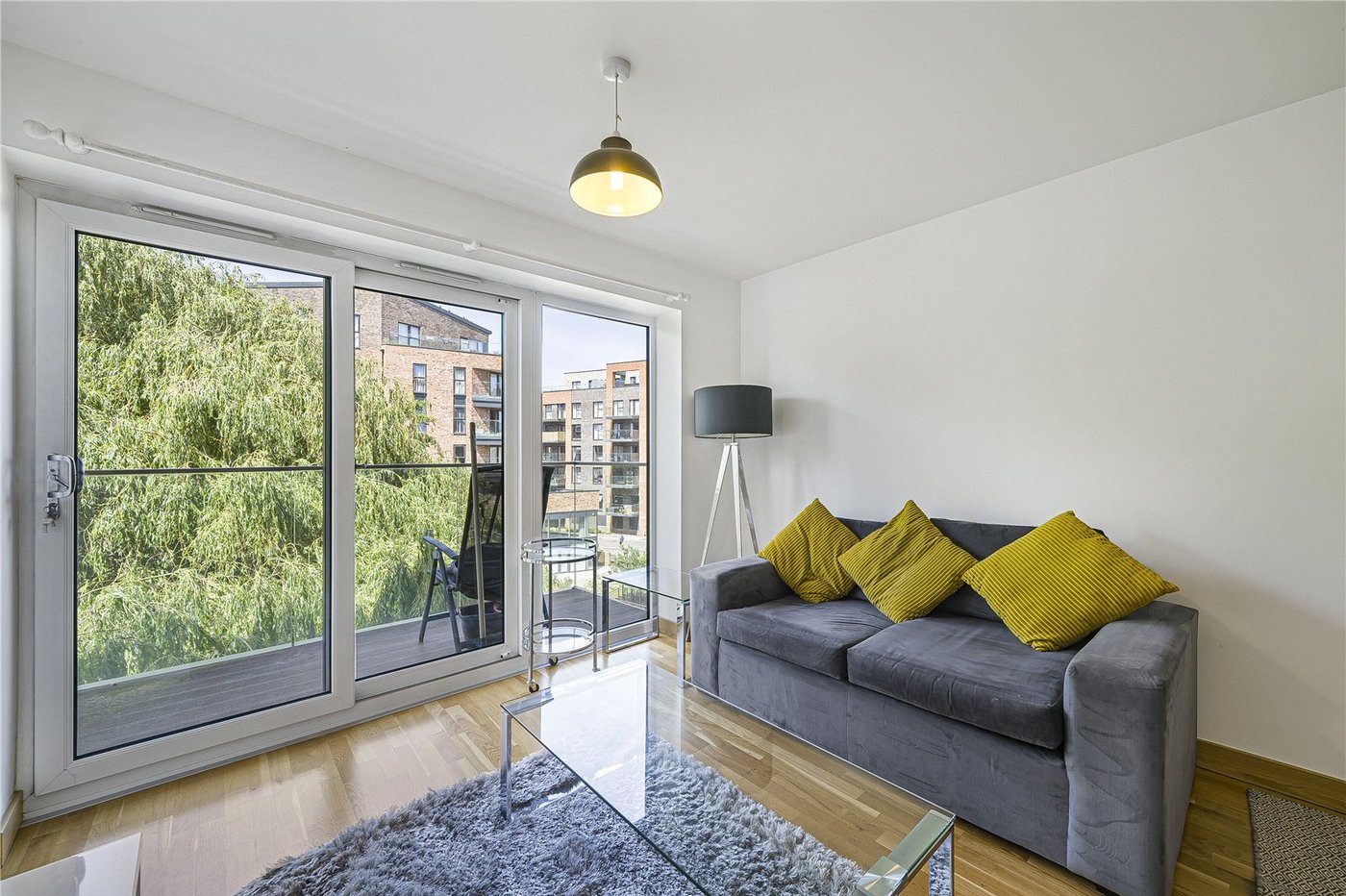 1 bedroom property for sale in Dartford | Robinson Jackson