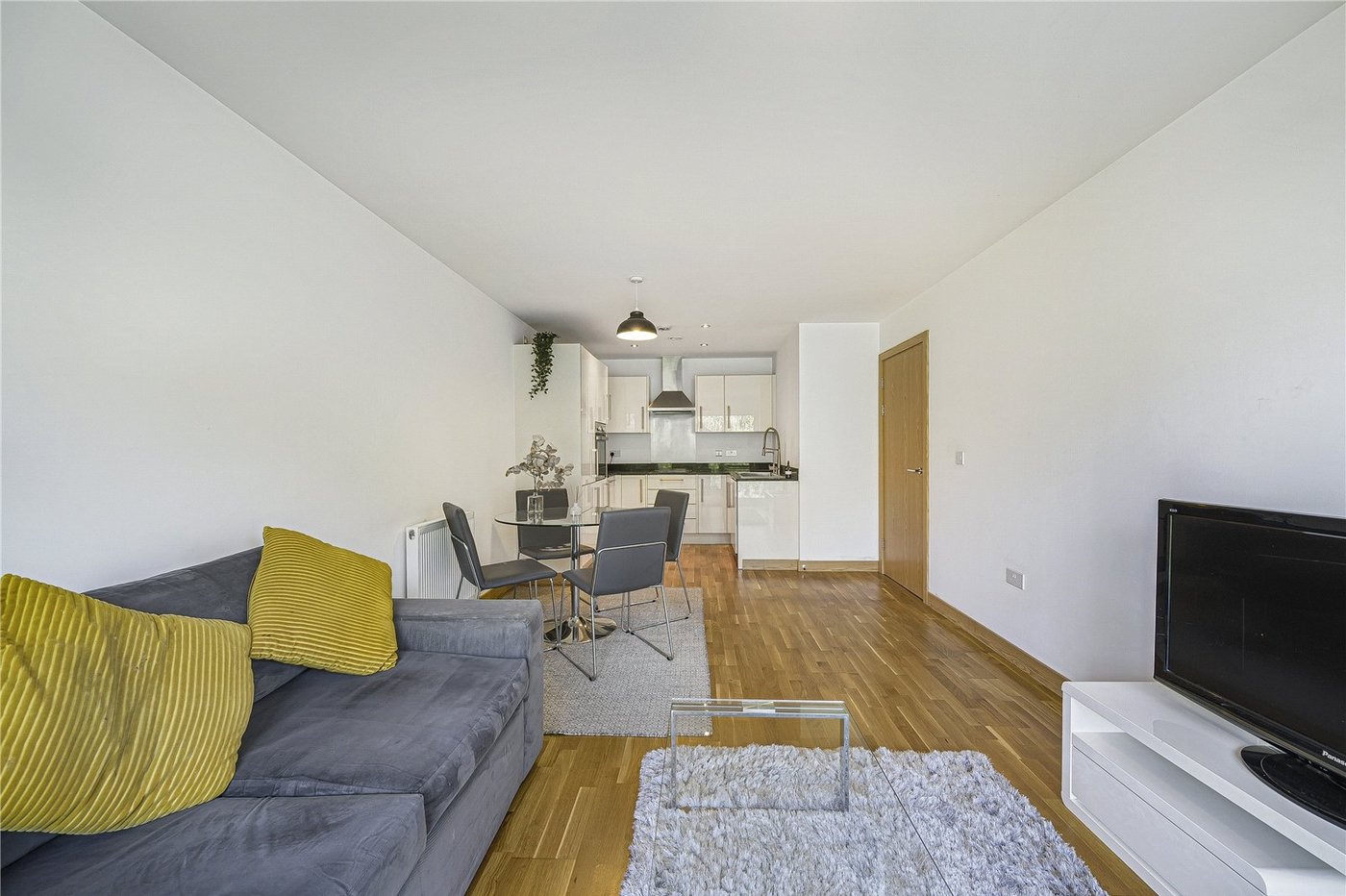 1 bedroom property for sale in Dartford | Robinson Jackson