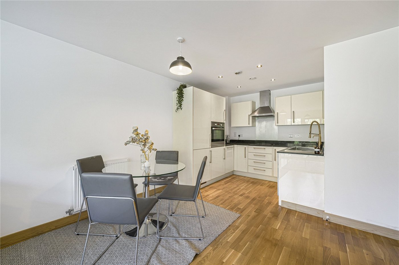 1 bedroom property for sale in Dartford | Robinson Jackson