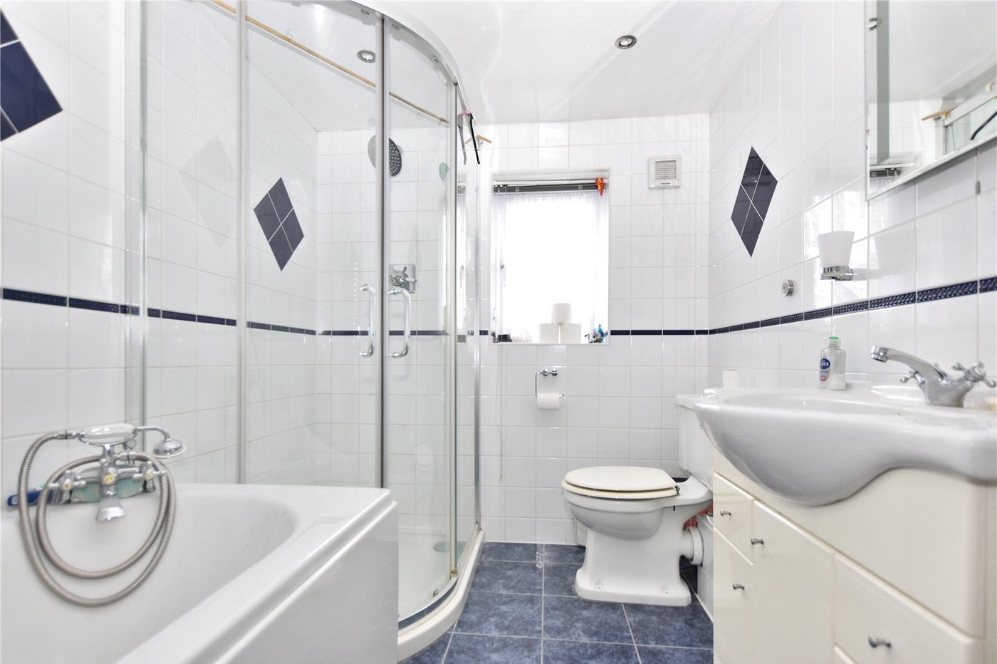 2 bedroom house for sale in Bexleyheath | Robinson Jackson