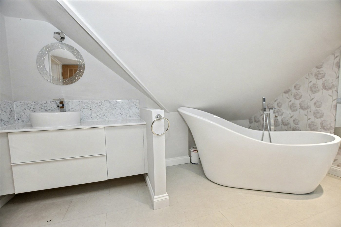 5 bedroom house for sale in Bexleyheath | Robinson Jackson