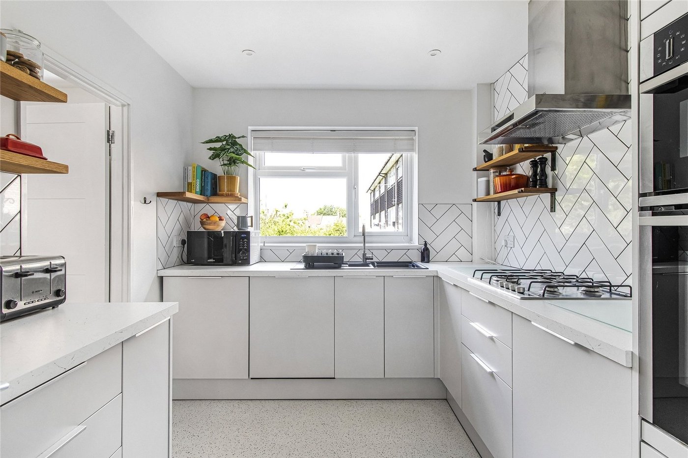 3 bedroom house for sale in Plumstead Common | Robinson Jackson