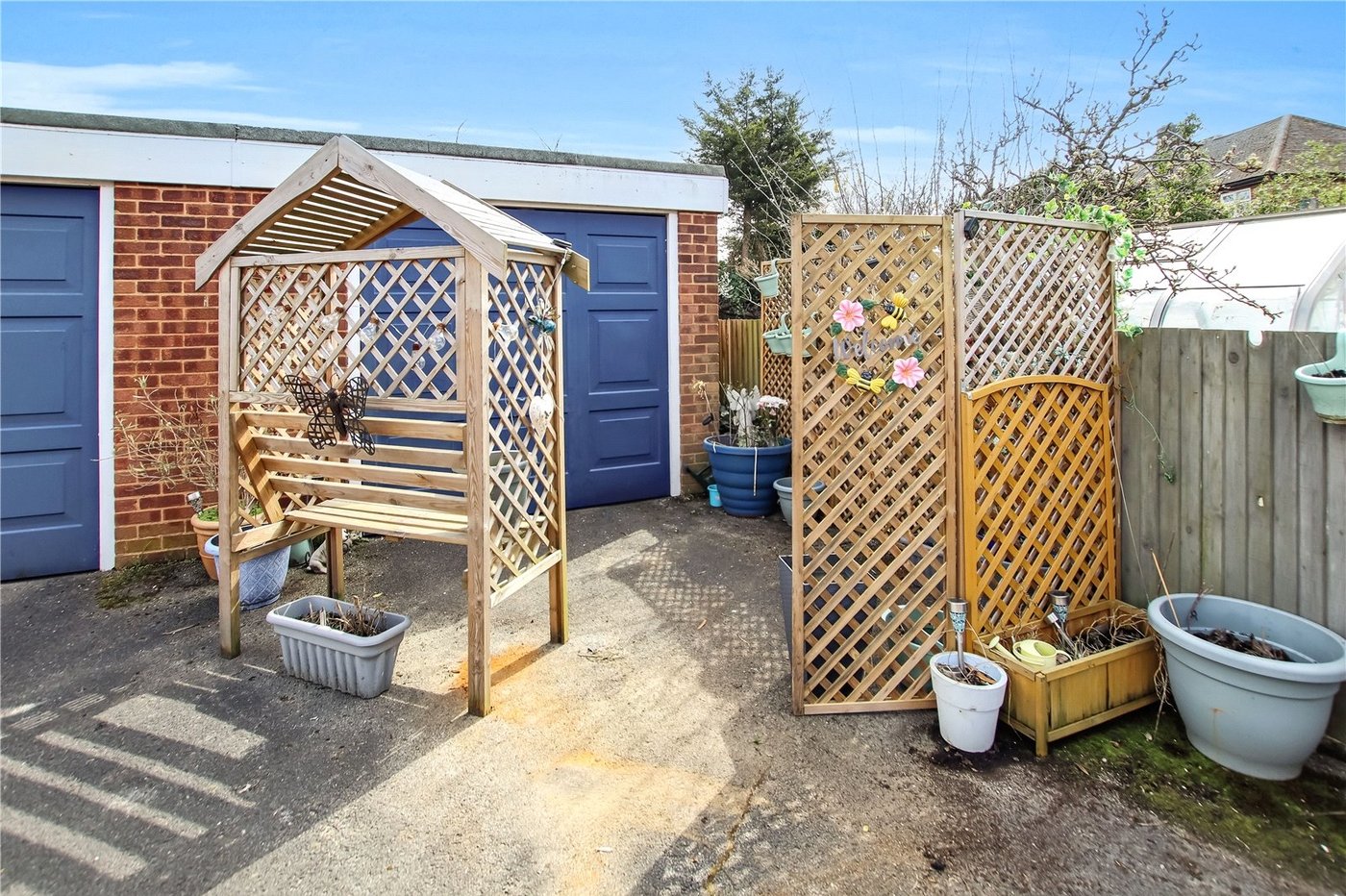 2 bedroom property for sale in Sidcup | Robinson Jackson