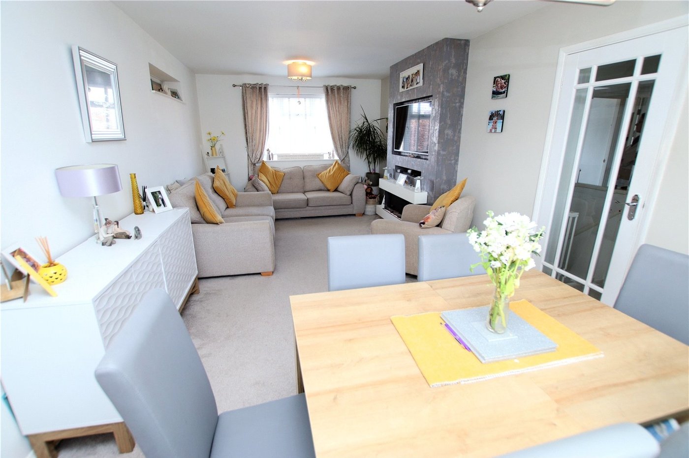 2 bedroom property for sale in Sidcup | Robinson Jackson