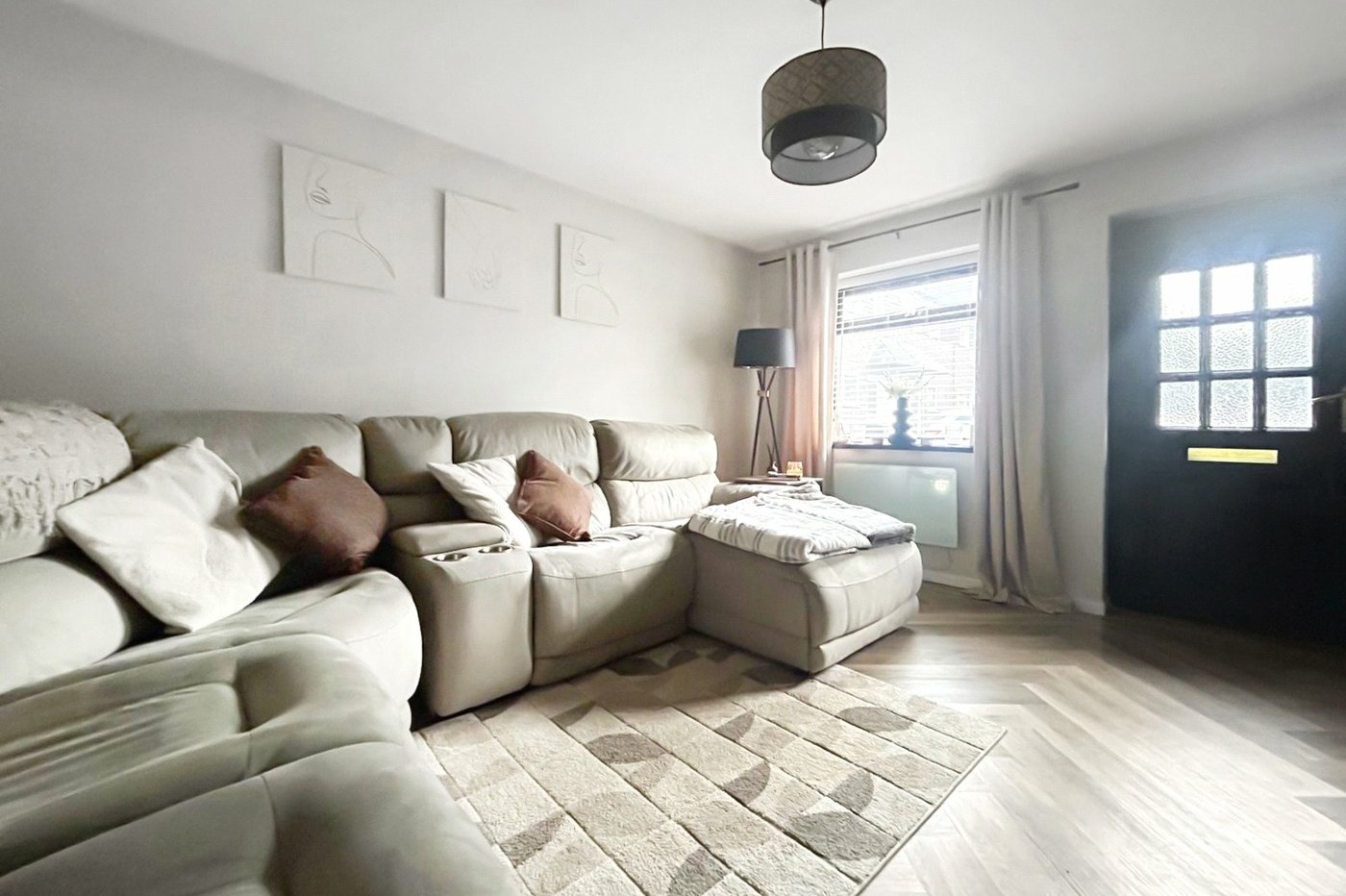 2 bedroom house for sale in Chatham | Robinson Michael & Jackson