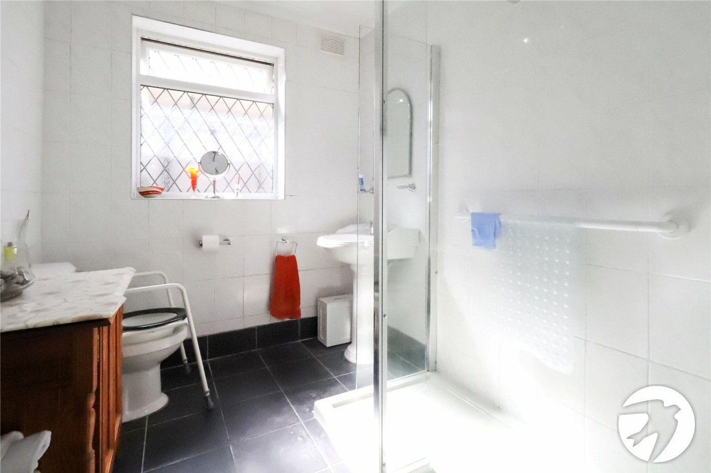 2 bedroom bungalow for sale in Belvedere | Robinson Jackson