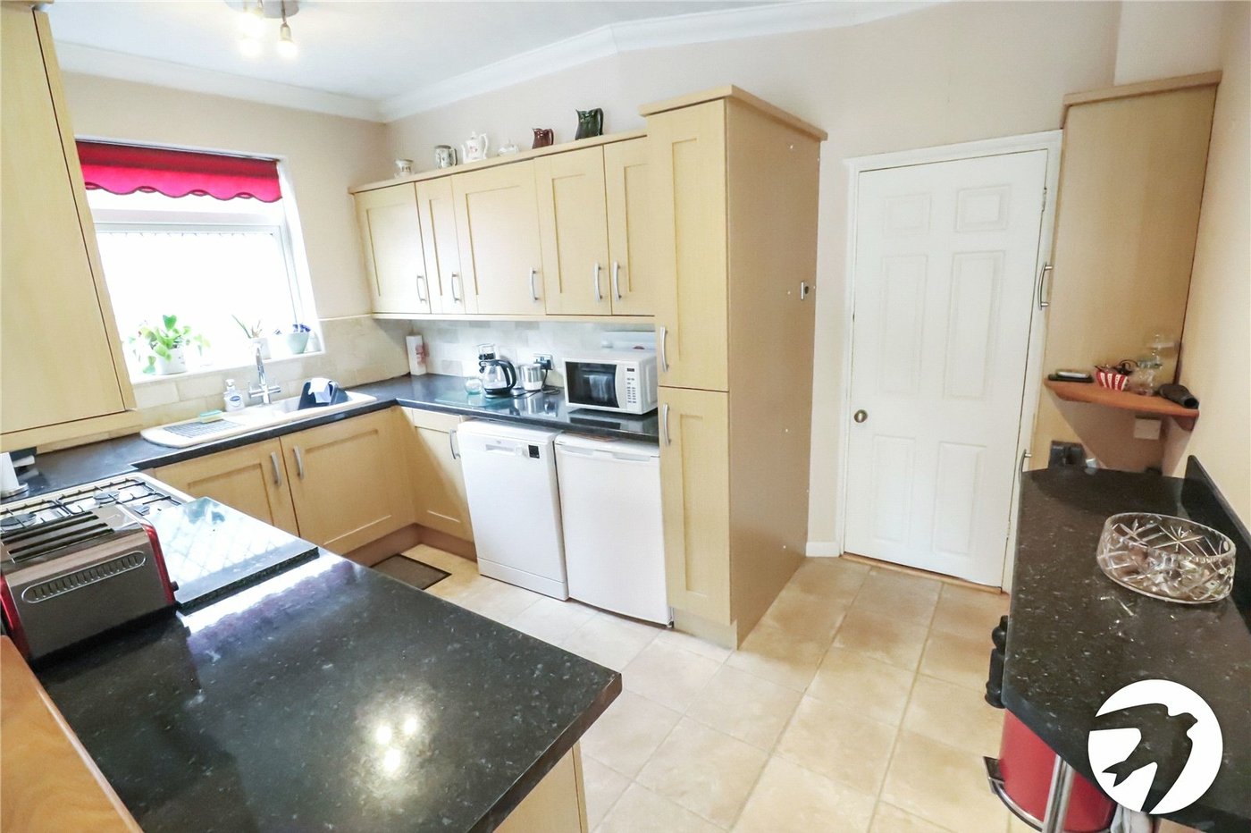 2 bedroom bungalow for sale in Belvedere | Robinson Jackson