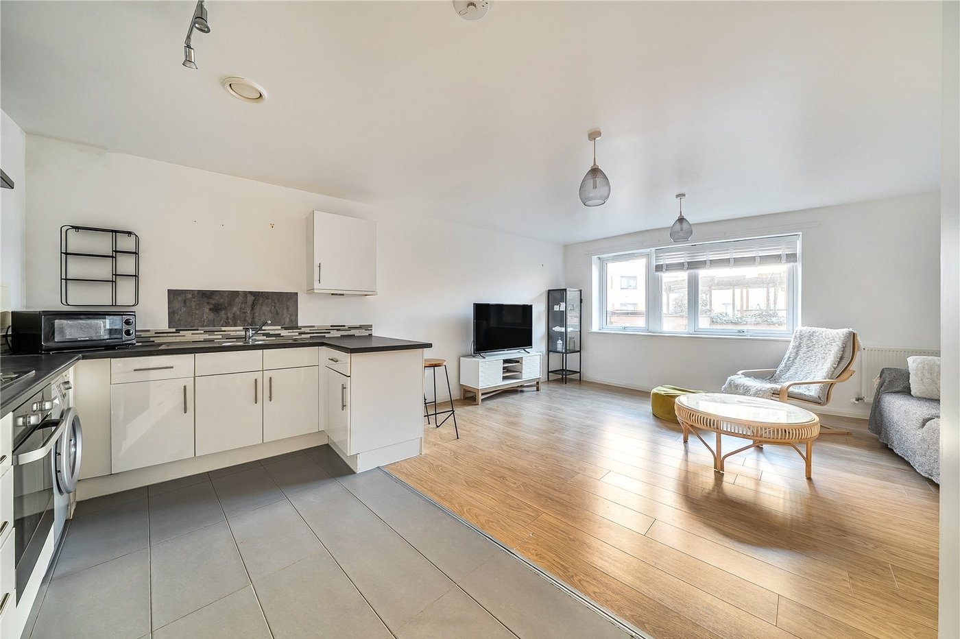 1 bedroom property for sale in 35 Bell Green | Robinson Jackson