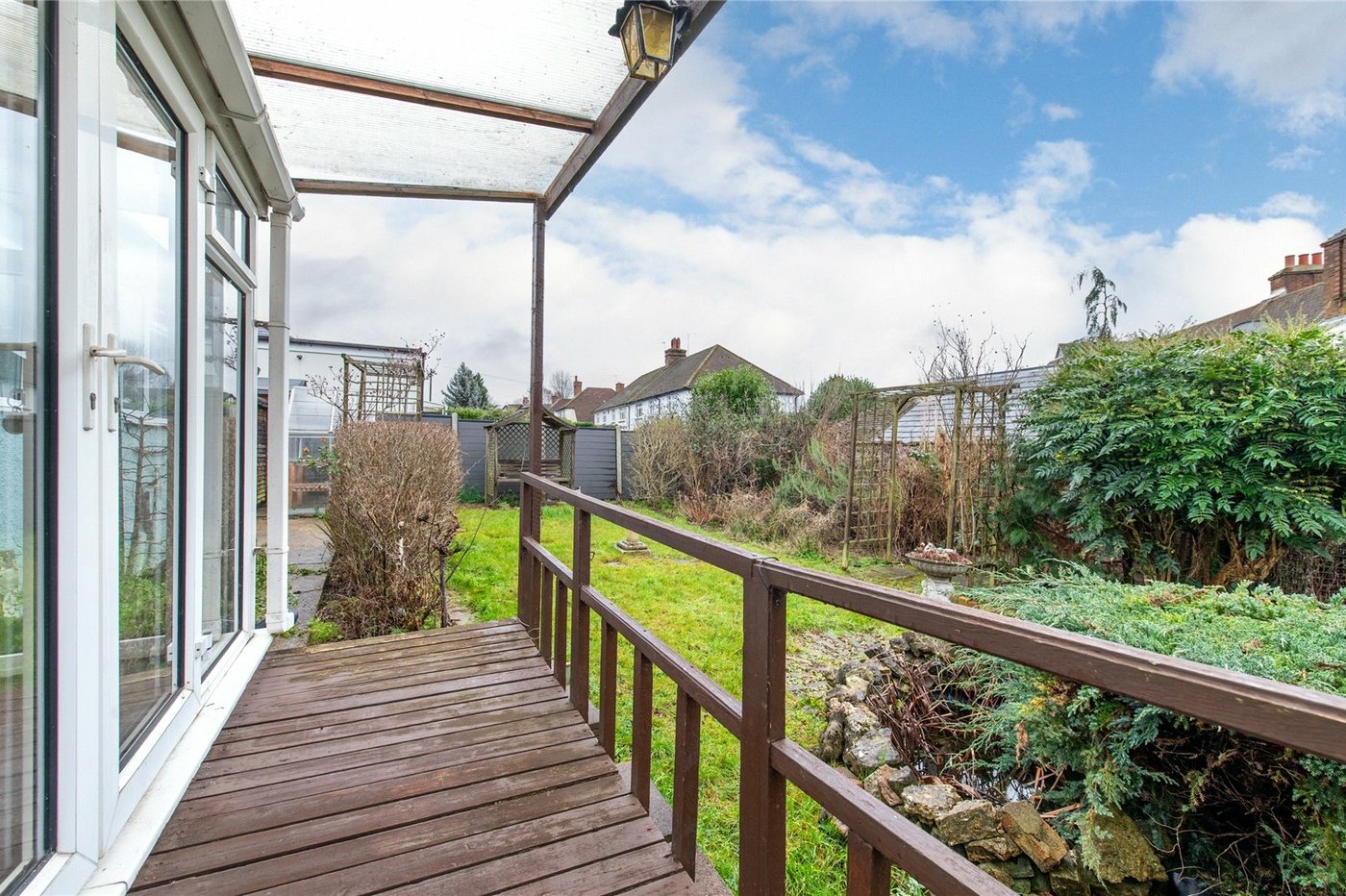 2 bedroom bungalow for sale in Weavering | Robinson Michael & Jackson