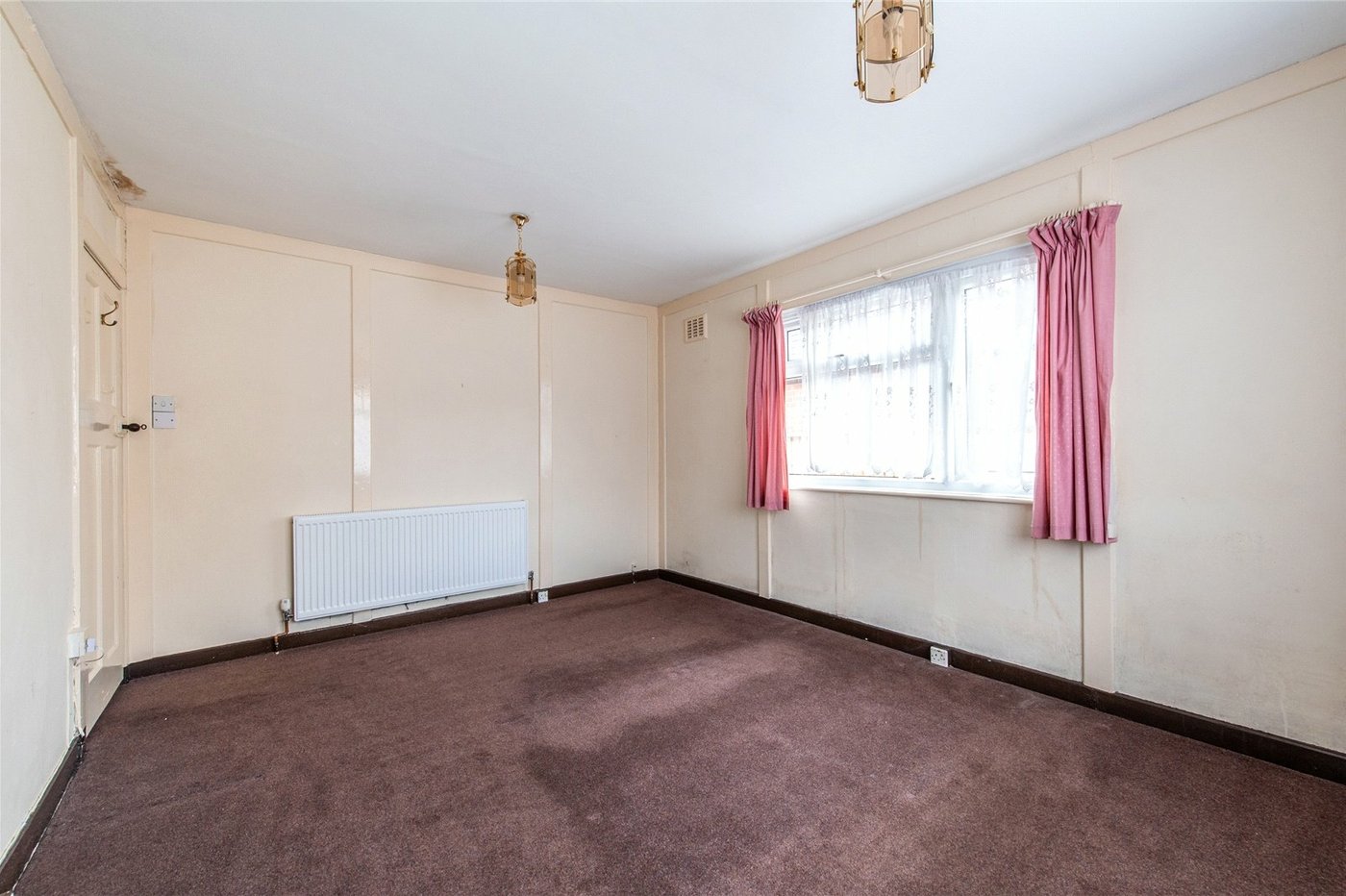 2 bedroom bungalow for sale in Weavering | Robinson Michael & Jackson