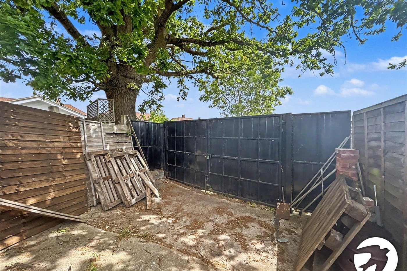 3 bedroom house for sale in Sidcup | Robinson Jackson