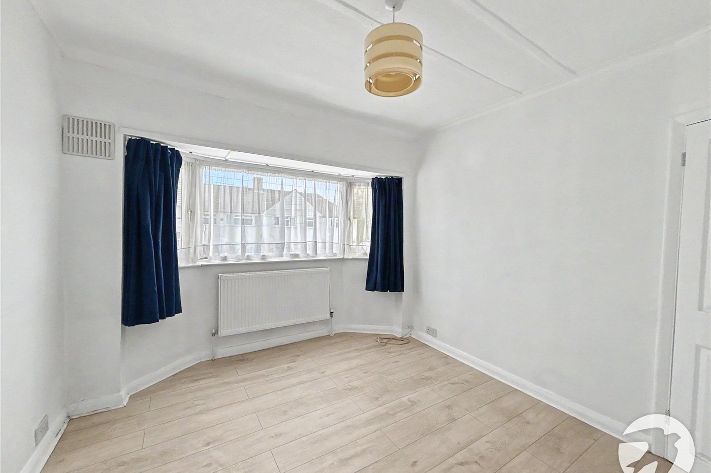 3 bedroom house for sale in Sidcup | Robinson Jackson
