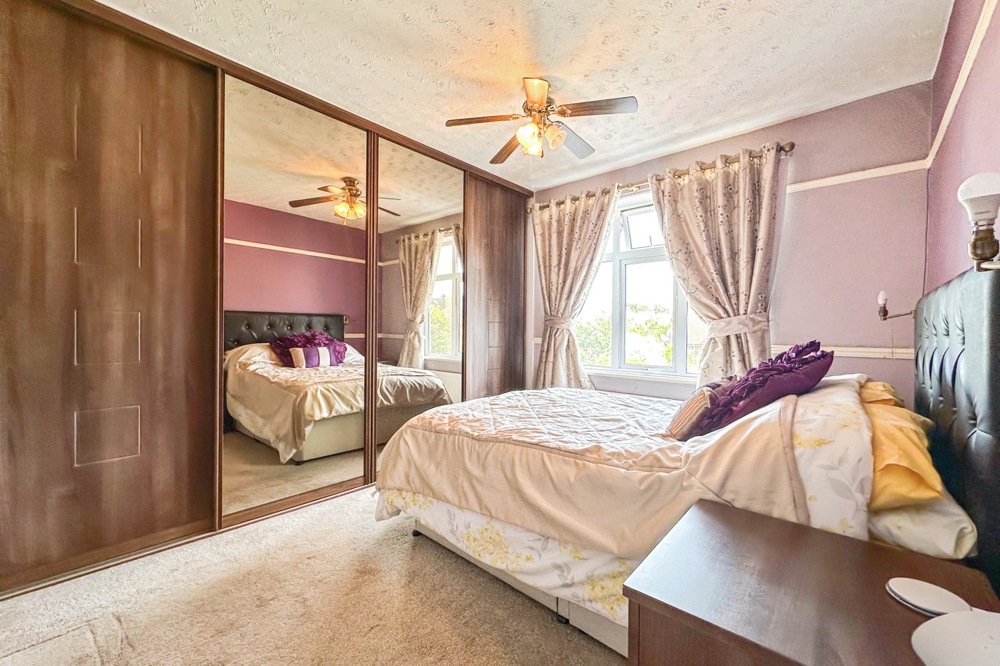 3 bedroom house for sale in Rainham | Robinson Michael & Jackson