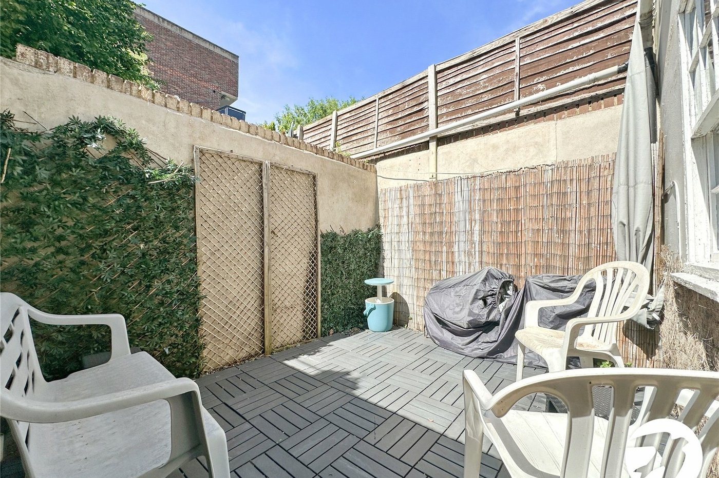 1 bedroom property for sale in Chatham | Robinson Michael & Jackson