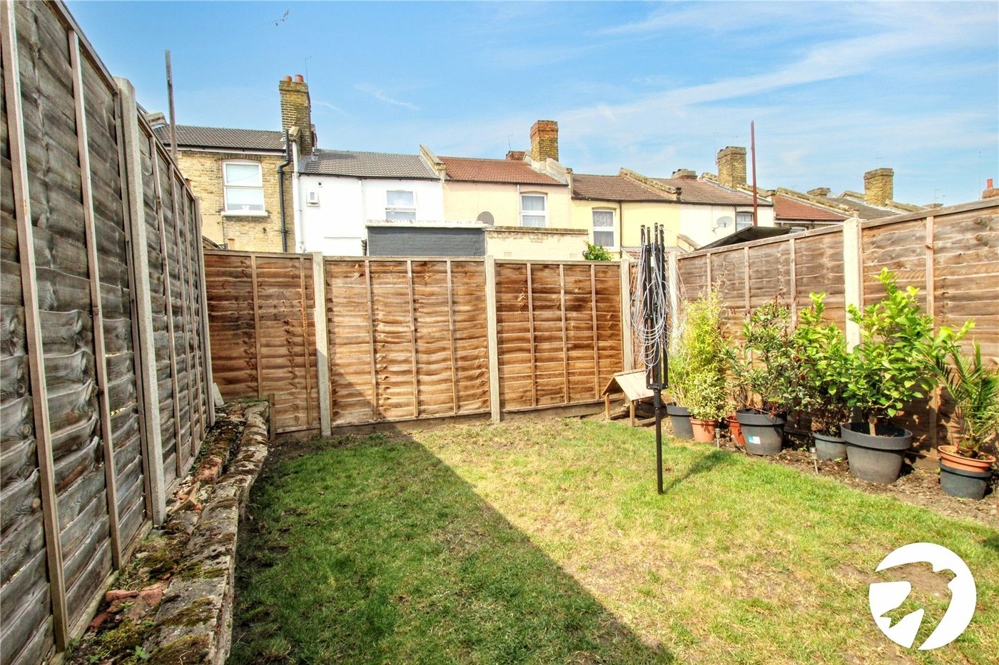2 bedroom house for sale in Plumstead | Robinson Jackson
