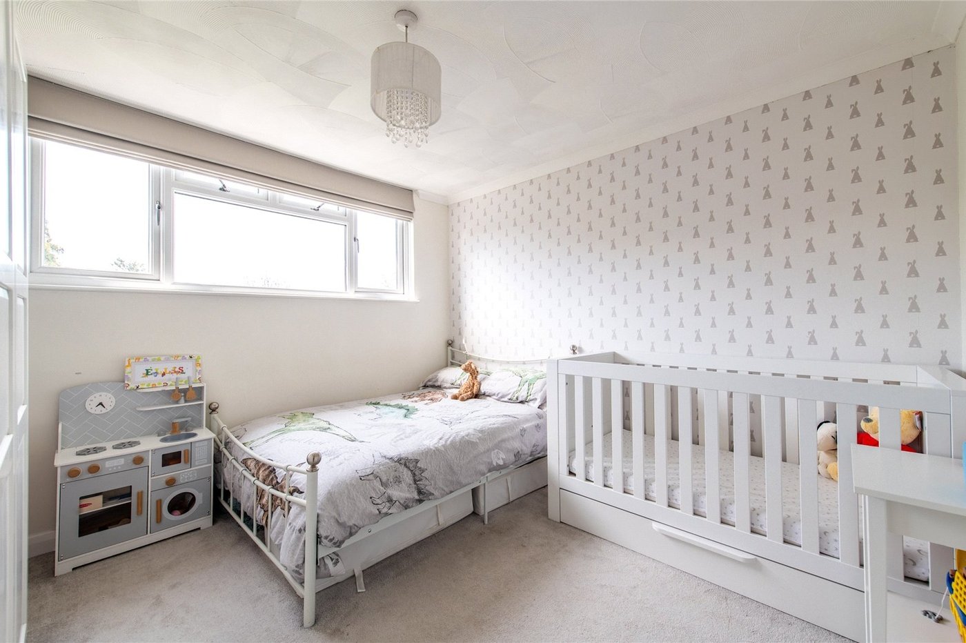 2 bedroom house for sale in Chalk | Robinson Michael & Jackson