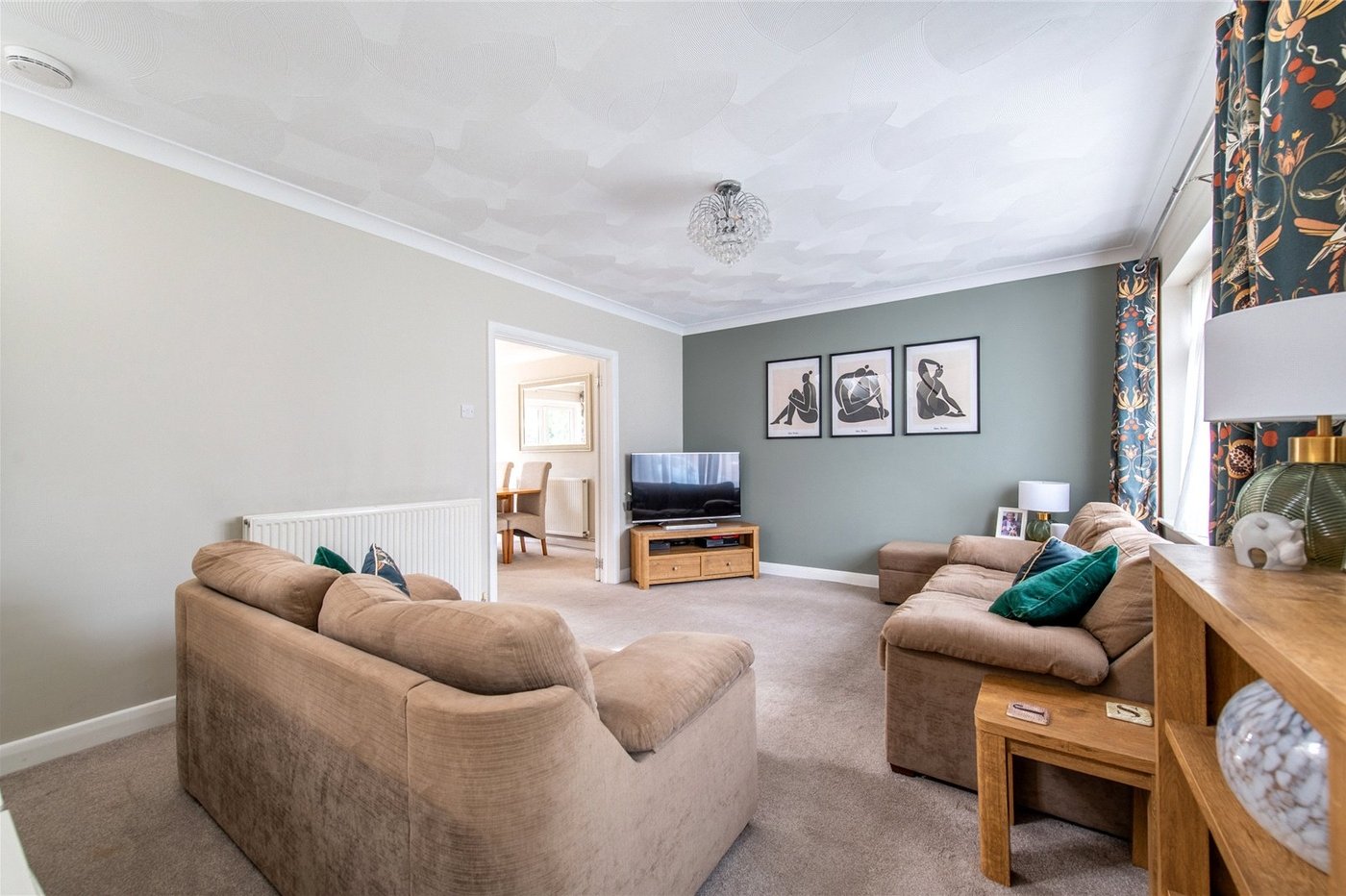 2 bedroom house for sale in Chalk | Robinson Michael & Jackson