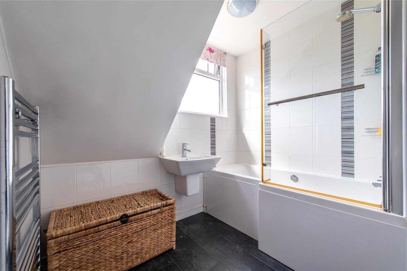 2 bedroom house for sale in Chalk | Robinson Michael & Jackson