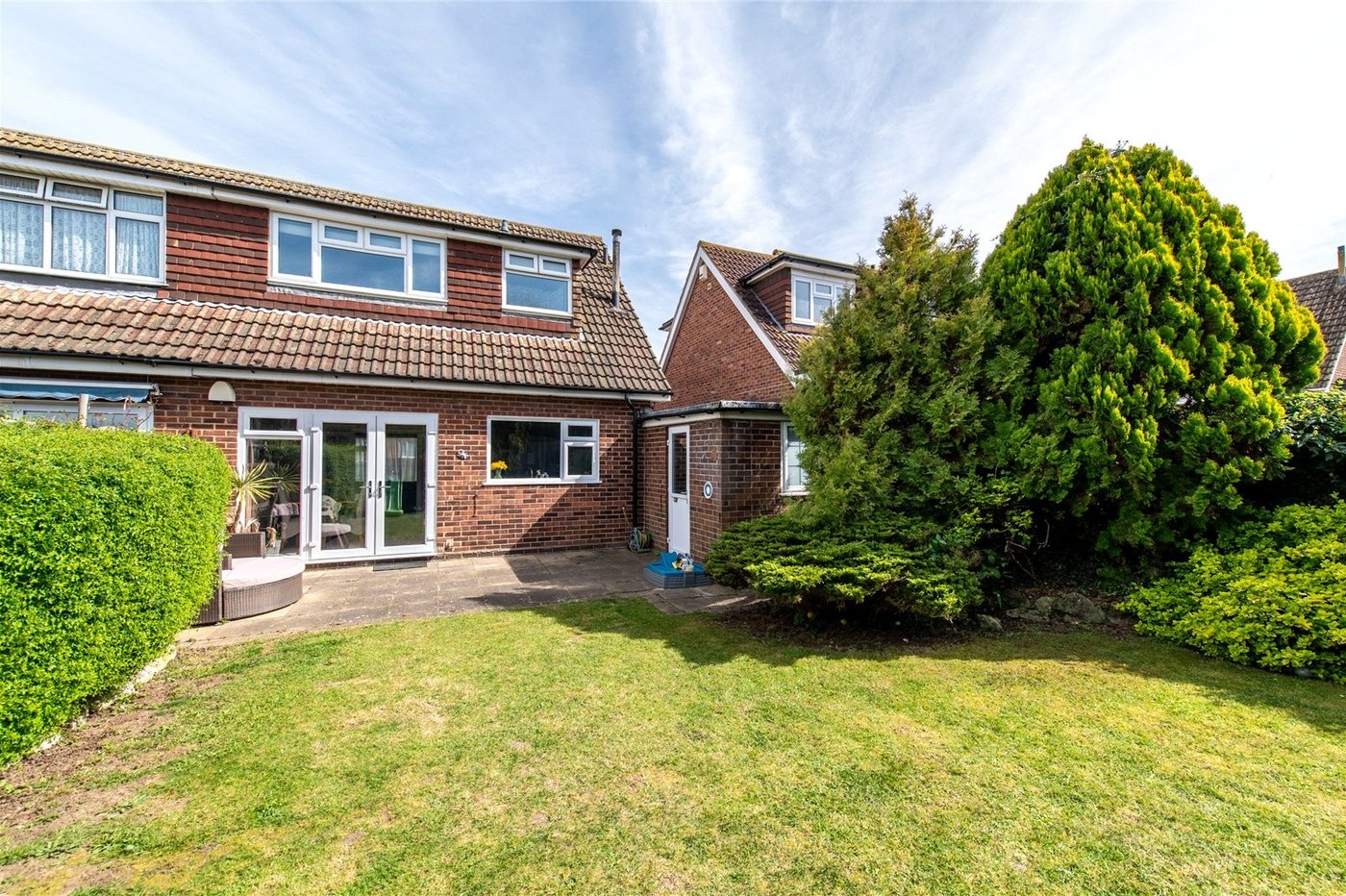 2 bedroom house for sale in Gravesend | Robinson Michael & Jackson