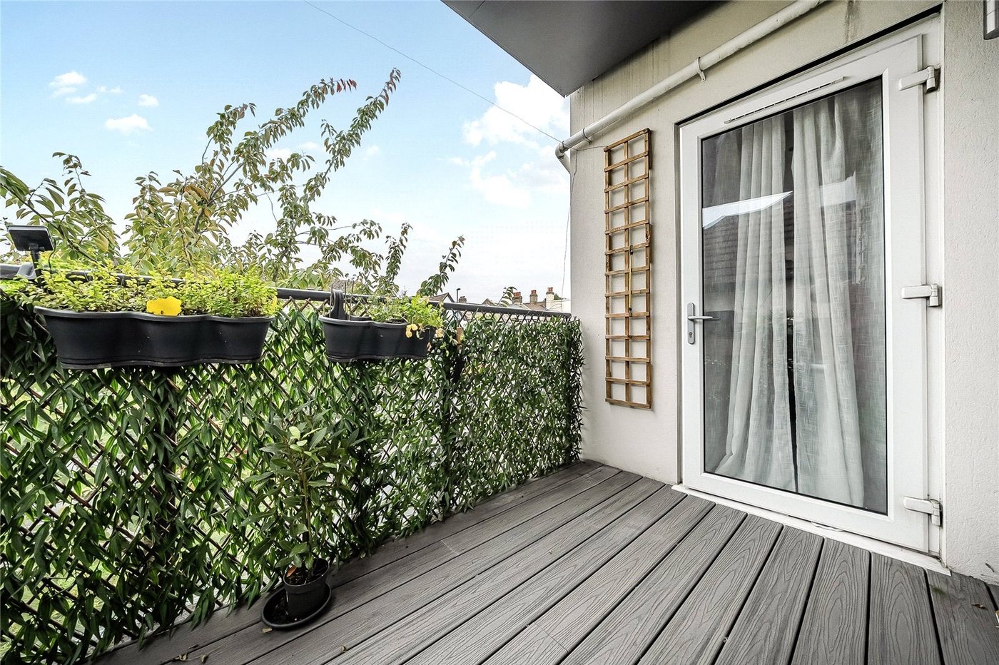 2 bedroom property for sale in Thornton Heath | Robinson Jackson