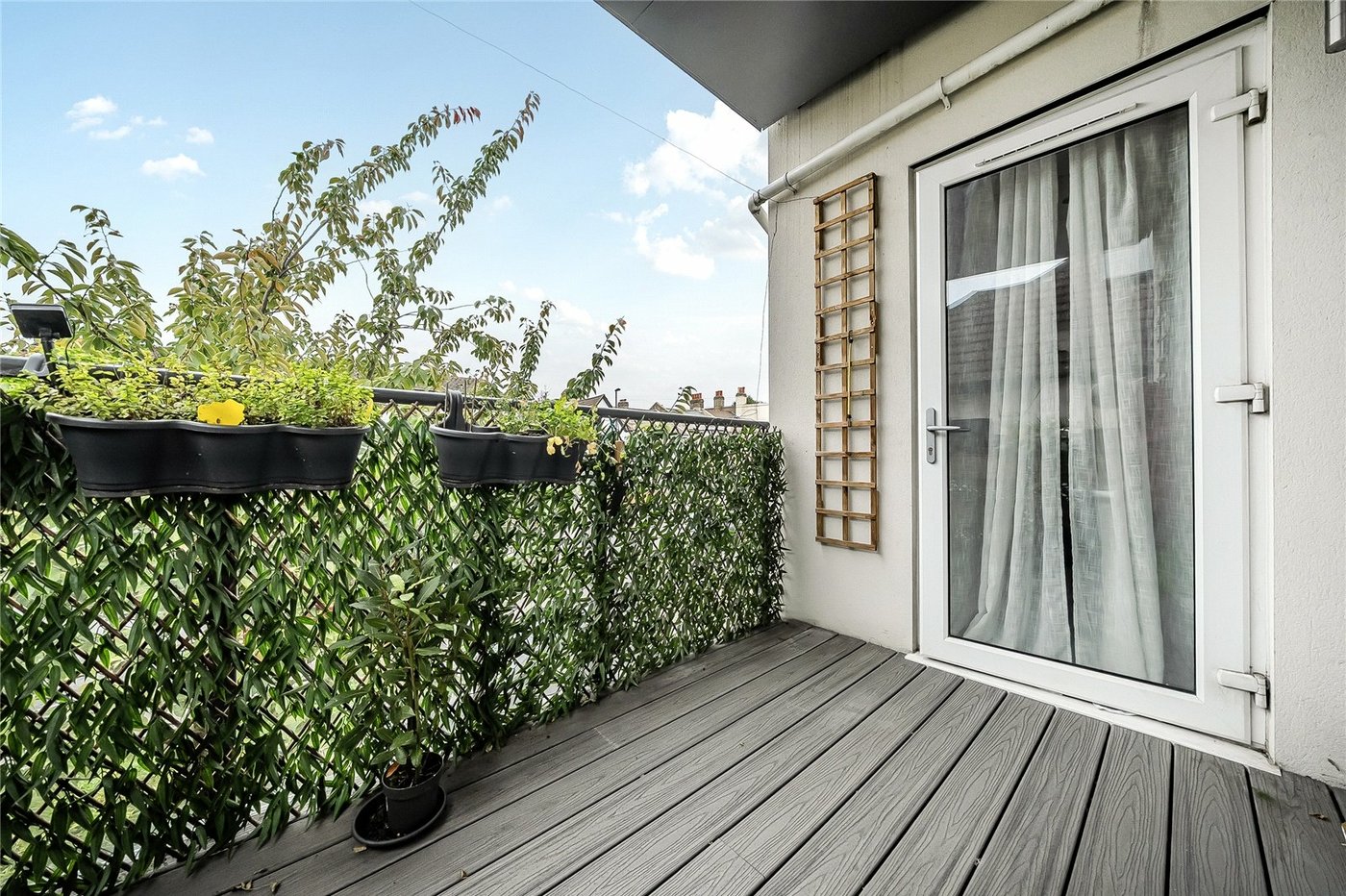 2 bedroom property for sale in Thornton Heath | Robinson Jackson