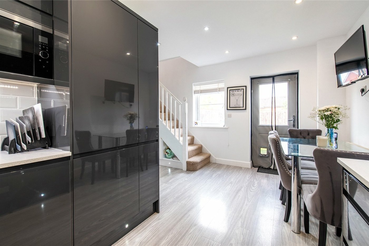 2 bedroom house for sale in Strood | Robinson Michael & Jackson