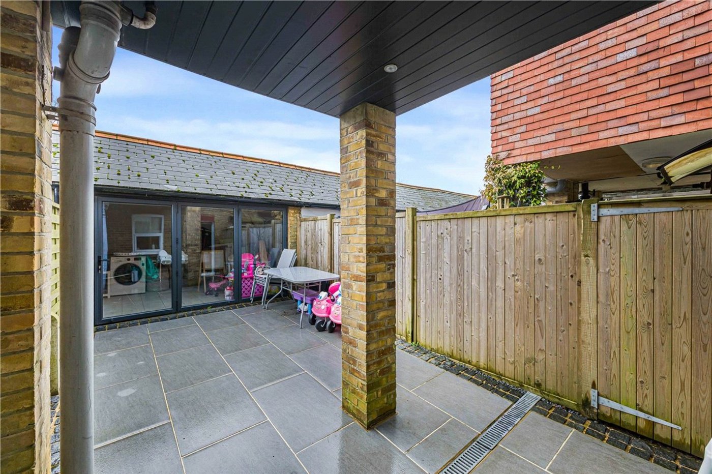 2 bedroom house for sale in Halstead | Robinson Jackson