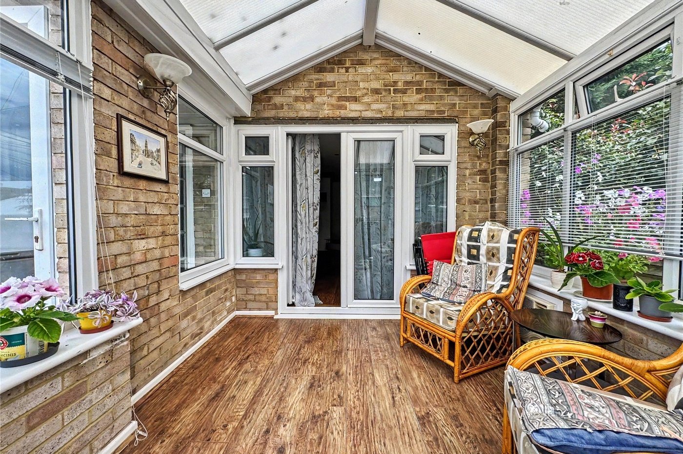 4 bedroom house for sale in Rainham | Robinson Michael & Jackson