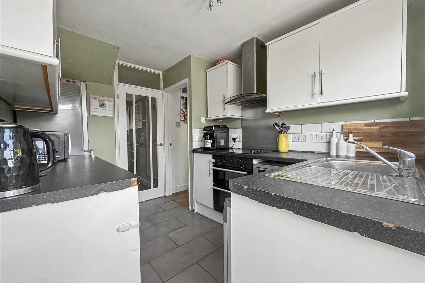 3 bedroom house for sale in Rainham | Robinson Michael & Jackson