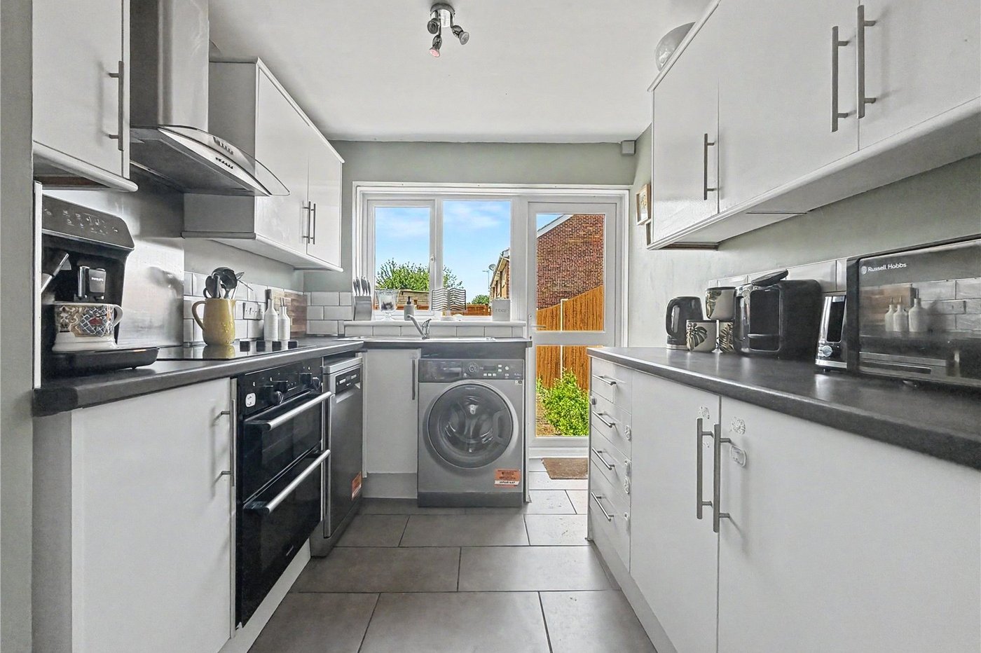 3 bedroom house for sale in Rainham | Robinson Michael & Jackson
