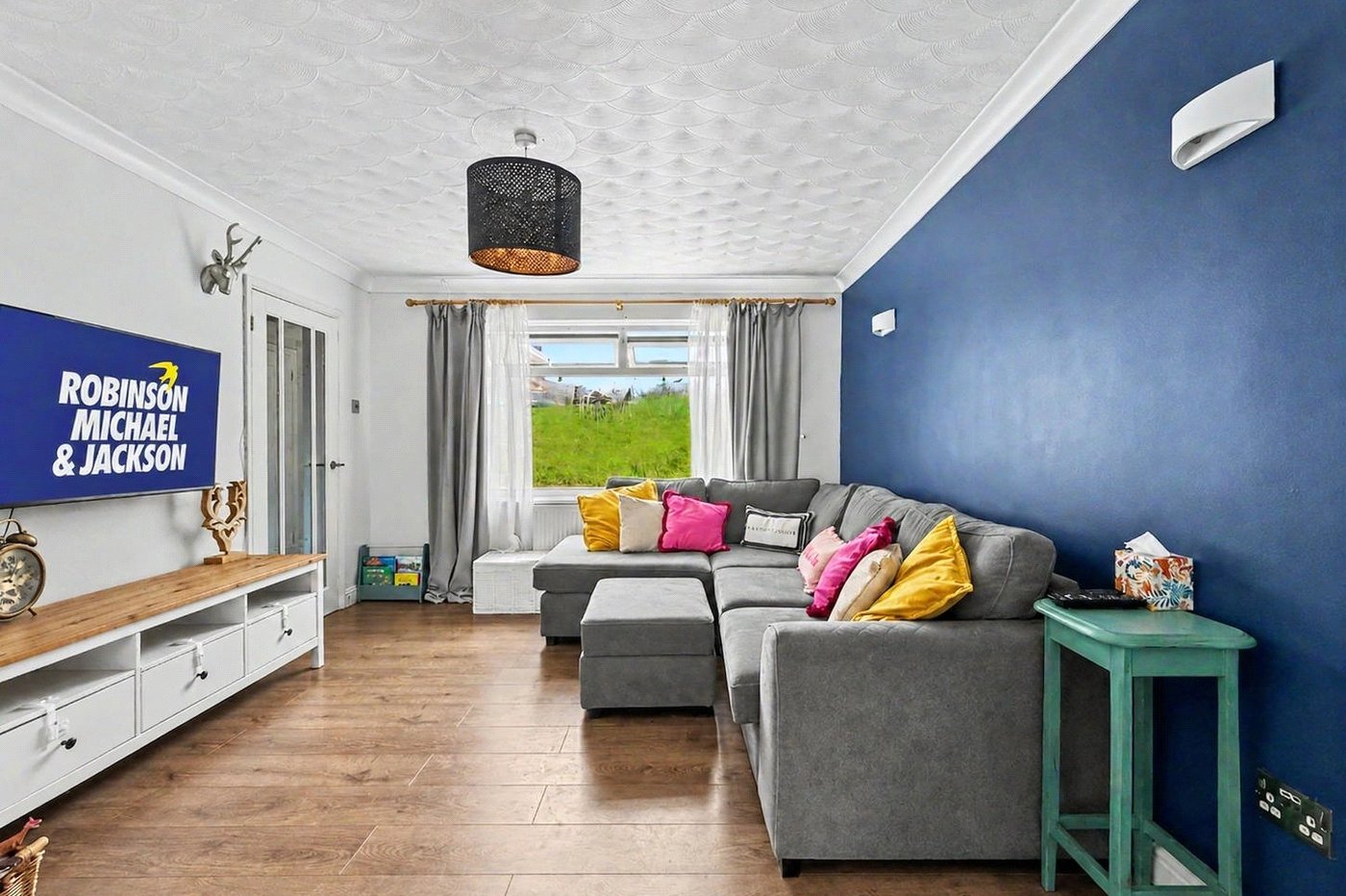 3 bedroom house for sale in Rainham | Robinson Michael & Jackson