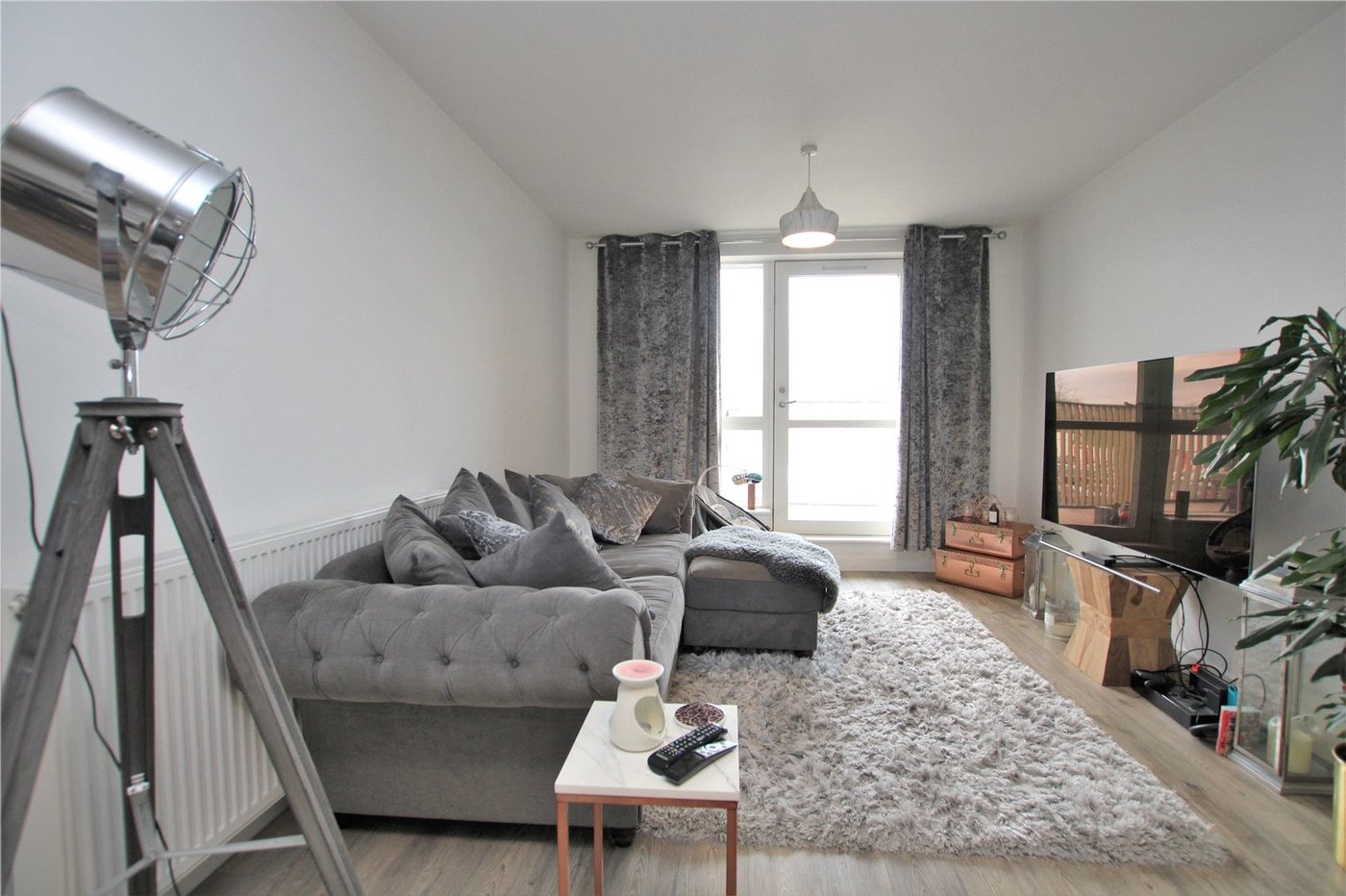 2 bedroom property for sale in Kidbrooke Village | Robinson Jackson