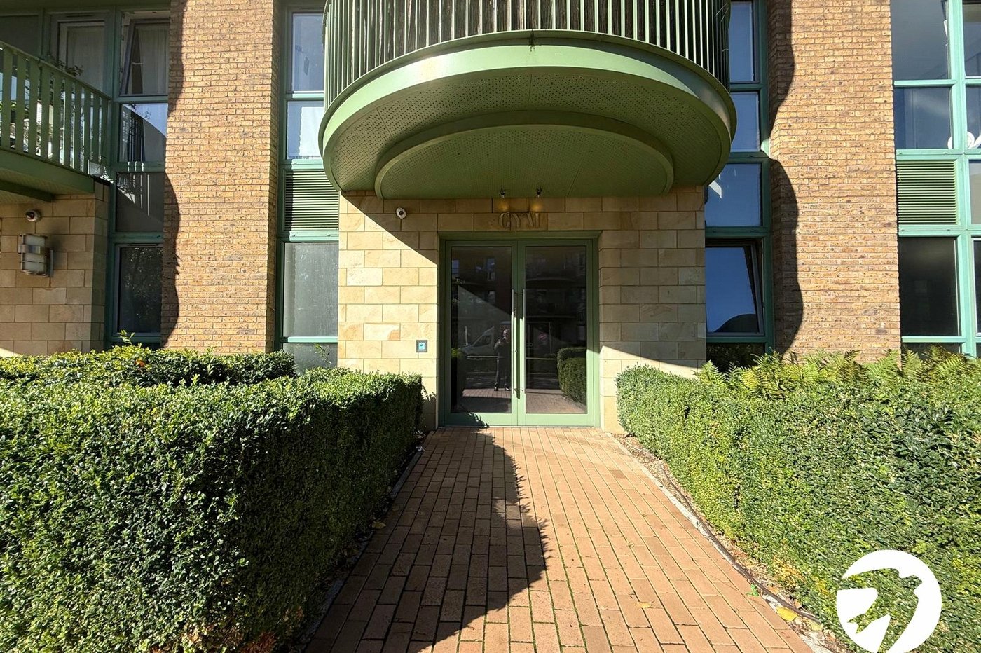 1 bedroom property for sale in London | Robinson Jackson