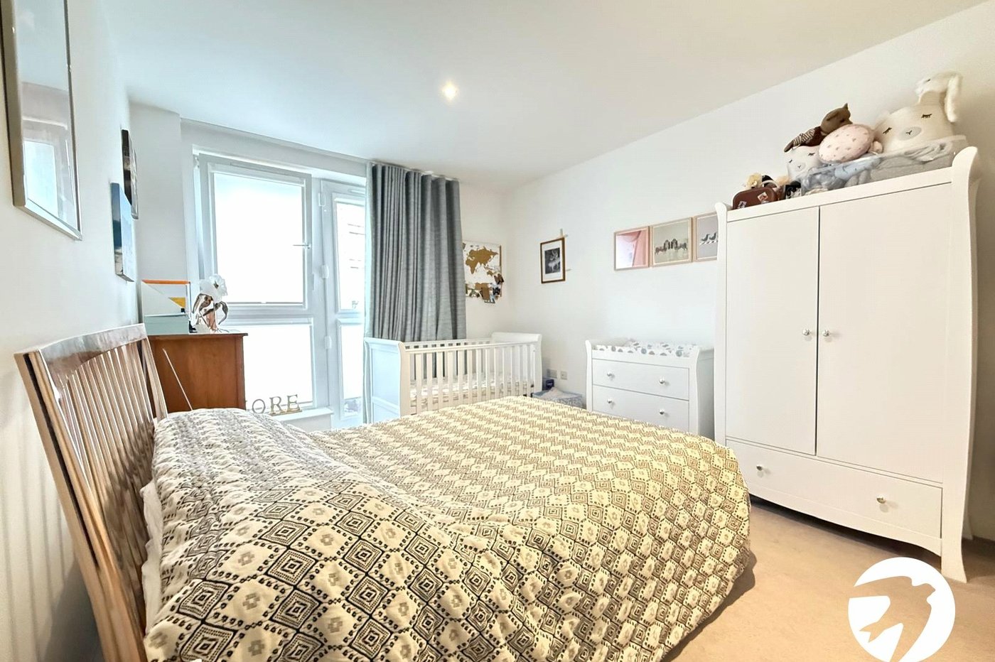 1 bedroom property for sale in London | Robinson Jackson