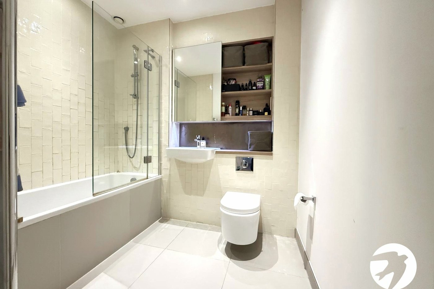 1 bedroom property for sale in London | Robinson Jackson