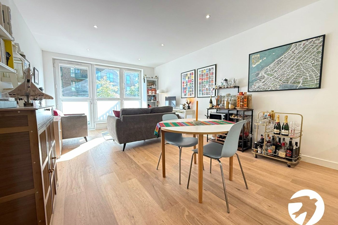 1 bedroom property for sale in London | Robinson Jackson