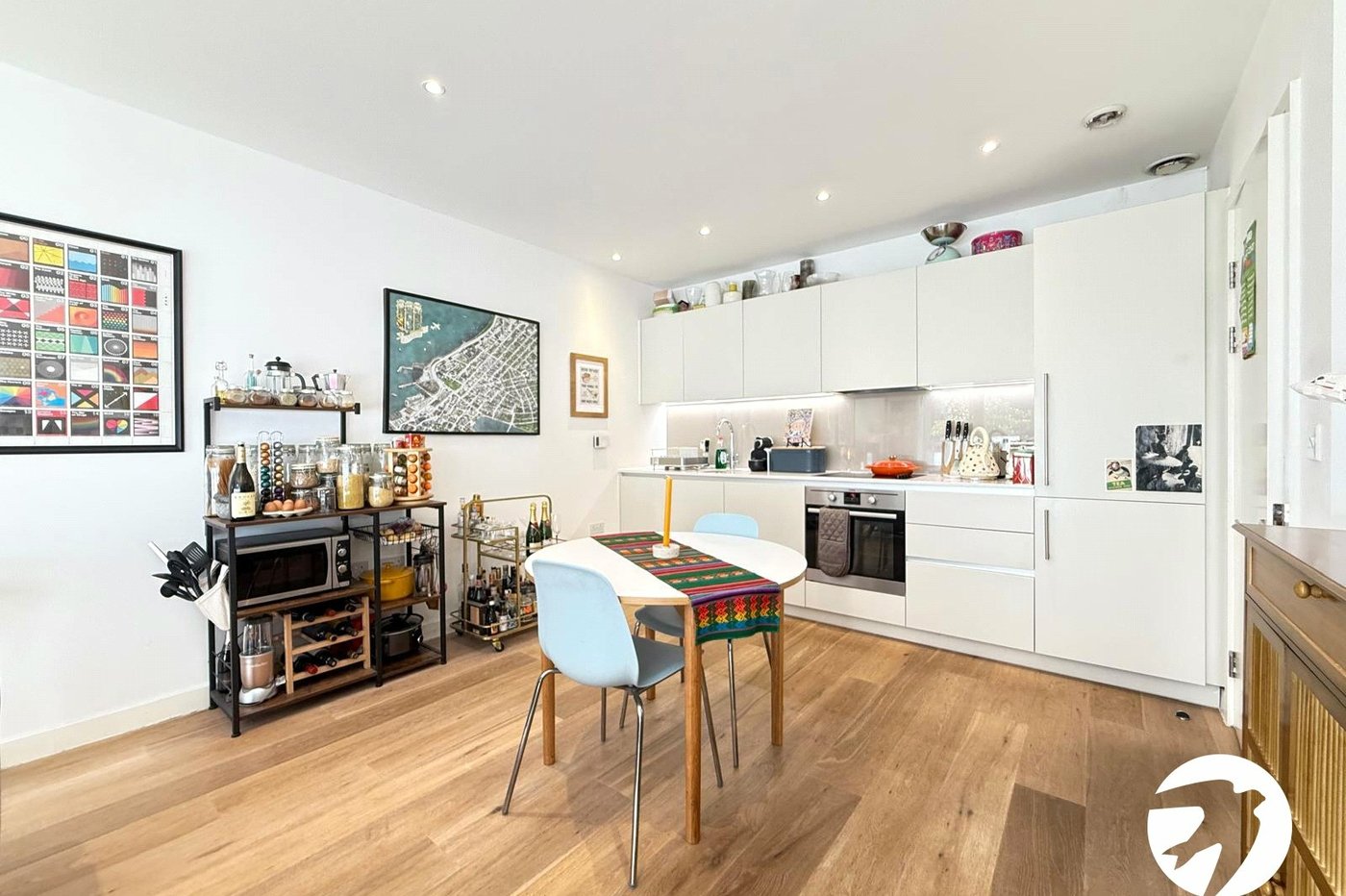 1 bedroom property for sale in London | Robinson Jackson