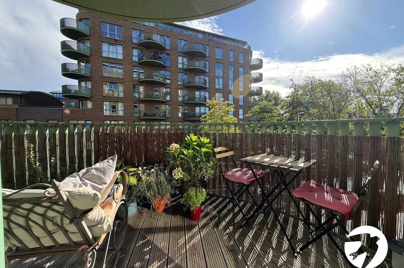 1 bedroom property for sale in London | Robinson Jackson