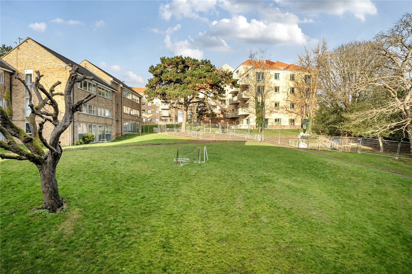 4 bedroom property for sale in Kirkdale | Robinson Jackson